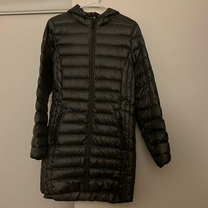 Brand new aventure lightweight down jacket in medium.